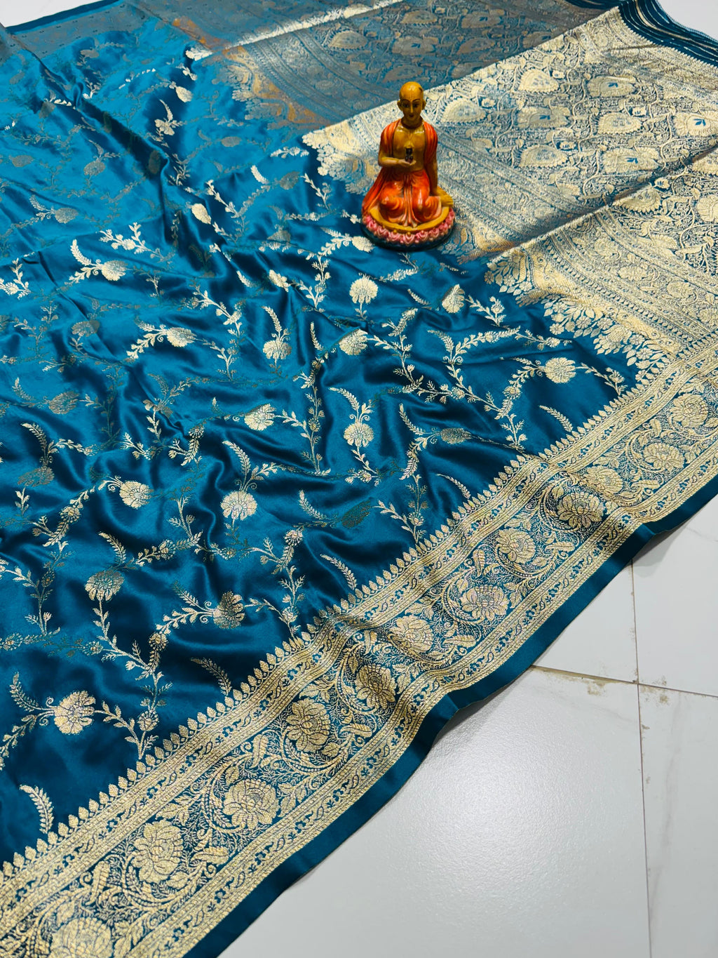 Super soft mashru silk soft Banarasi sarees with blouse