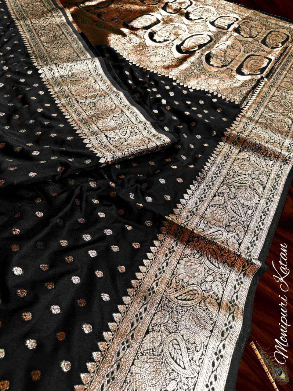 Soft and glossy pure monipuri katan silk sarees with Rich pallu and blouse